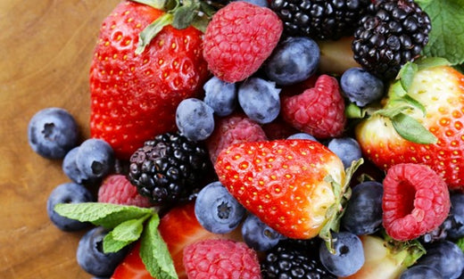 The ultimate guide to berries for dogs: Safety, benefits, and tips